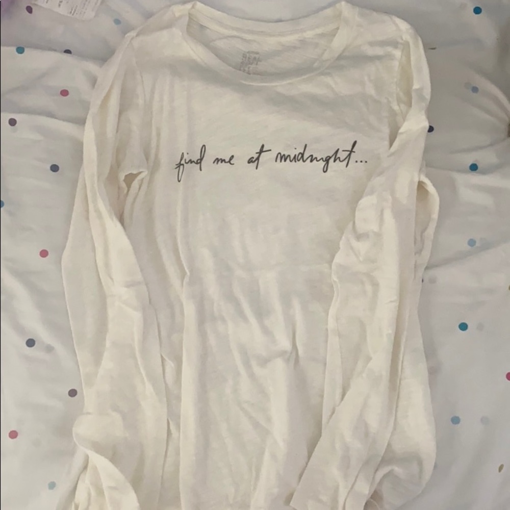 Long sleeve t
